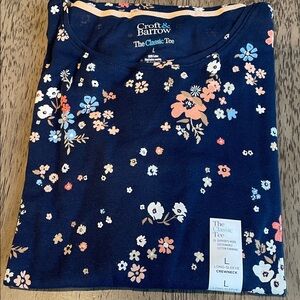 Women’s Croft & Barrow Navy Floral Long Sleeve Crewneck Tee